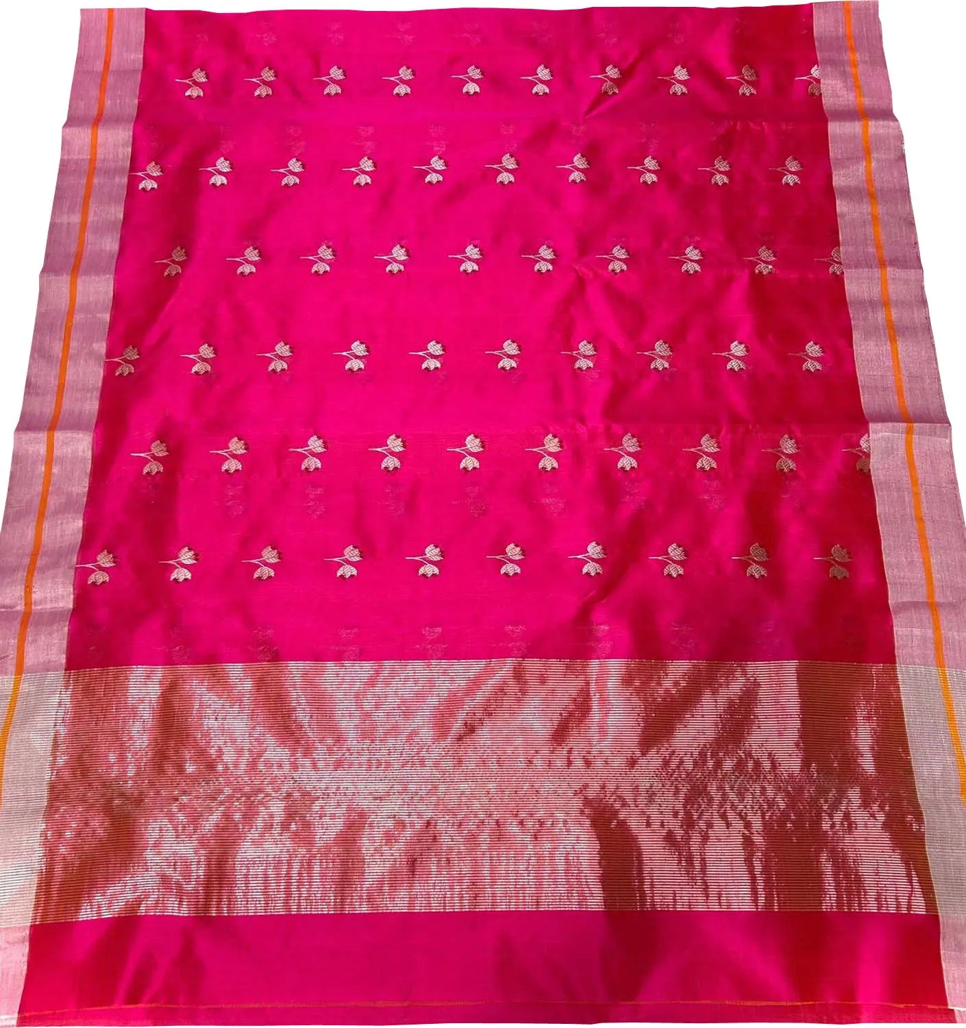 Beautiful Pink Chanderi Silk Saree - Handloom Perfection