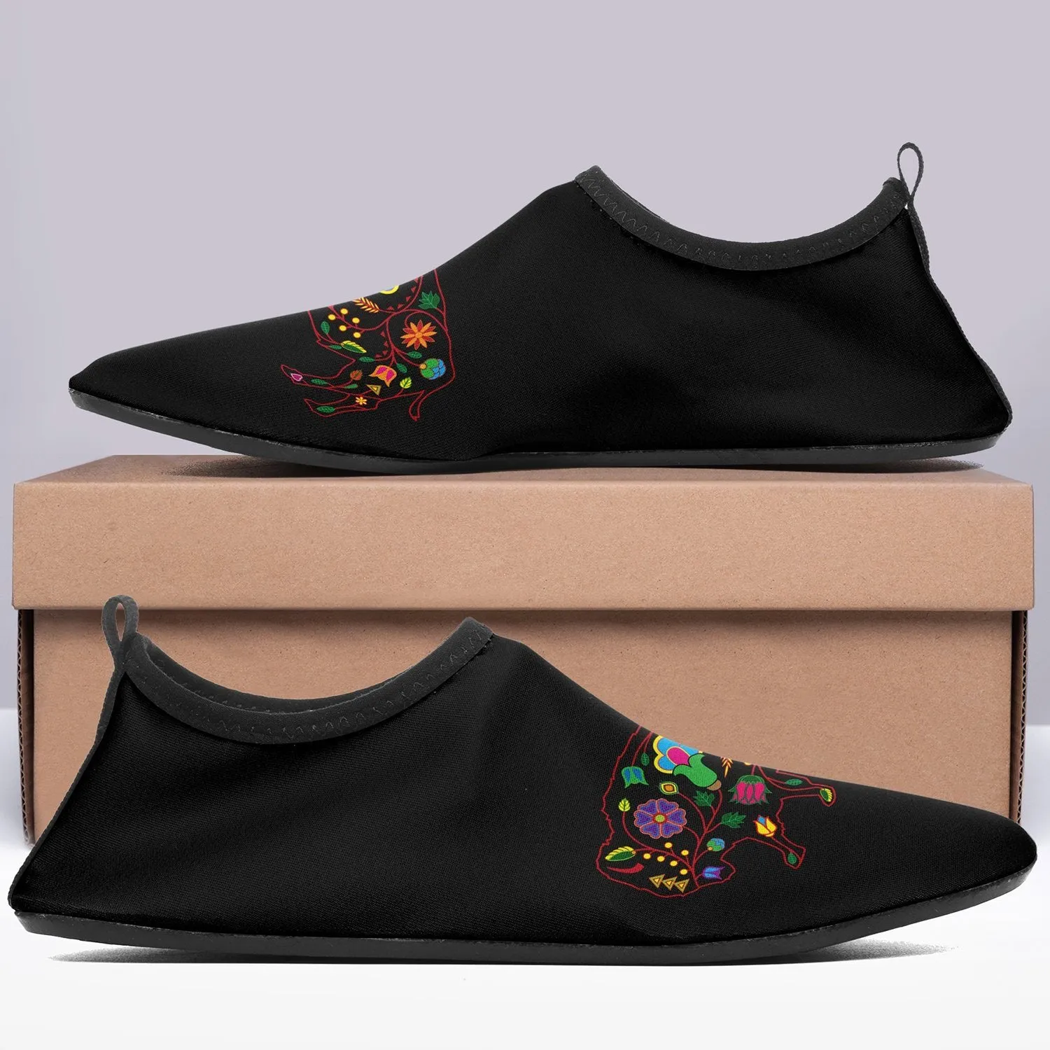 Floral Buffalo Sockamoccs