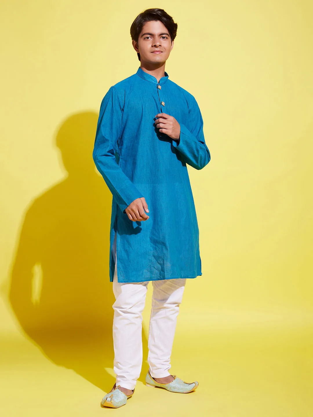 VASTRAMAY Boy's Light Blue Cotton Kurta and Pyjama Set