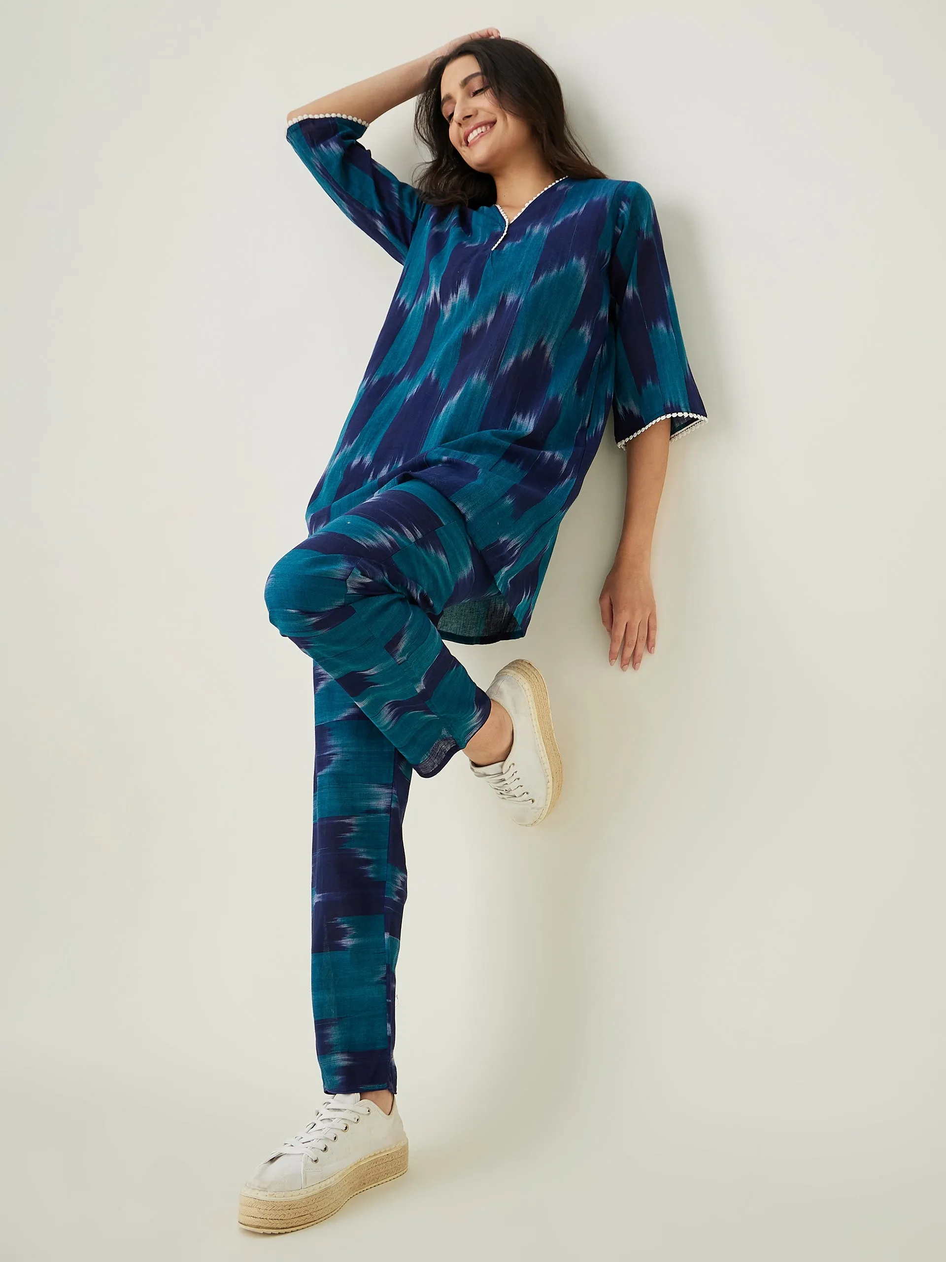 women's Green Handloom ikat Coord set - The Kaftan Company