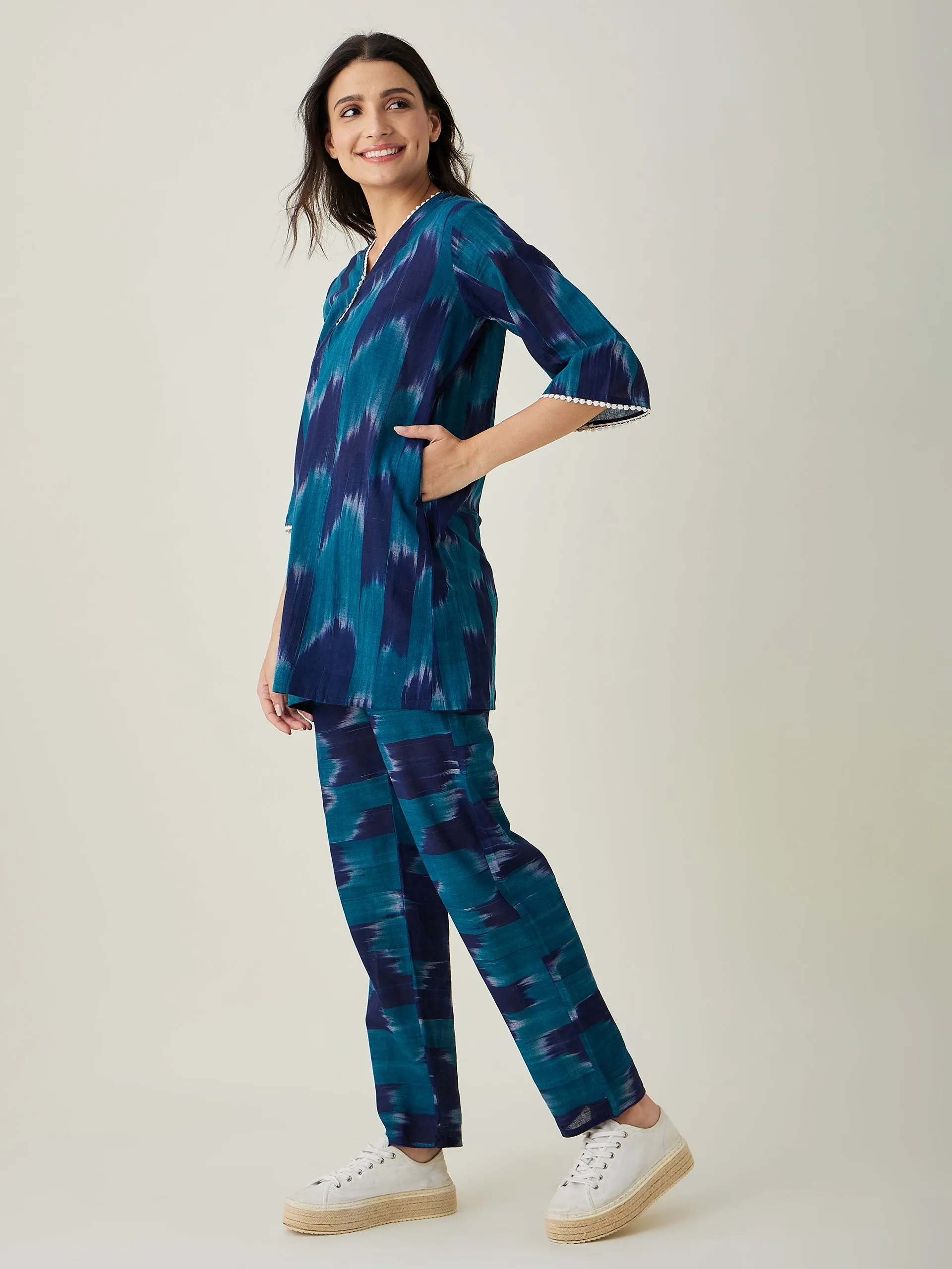women's Green Handloom ikat Coord set - The Kaftan Company